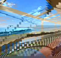Absolute Boomer - Surfers Gold Coast