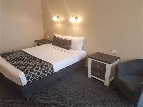 Acacia Motel Griffith - Surfers Gold Coast 2