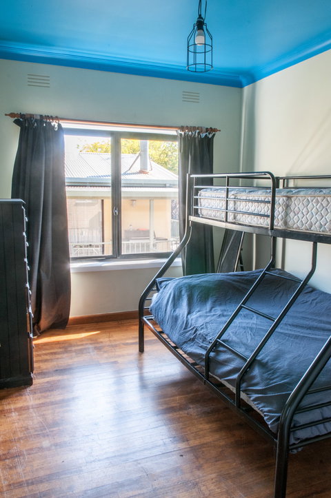 Bairnsdale Workers Accommodation - Surfers Gold Coast 1