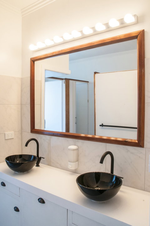 Bairnsdale Workers Accommodation - Surfers Gold Coast 2