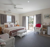 Batemans Bay Manor - Surfers Gold Coast