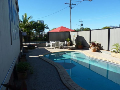 Best Western Caboolture Central Motor Inn - Surfers Gold Coast 1