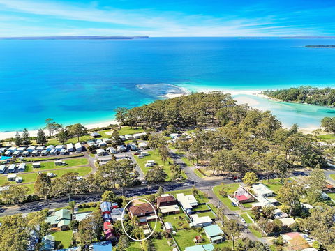 Burrill By The Beach - Surfers Gold Coast 0