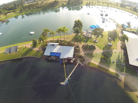 Cables Lodge Accommodation - Surfers Gold Coast 0