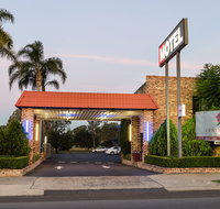 Centre Point Mid-City Motor Inn - Surfers Gold Coast