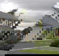 Country Road Caravan Park - Surfers Gold Coast