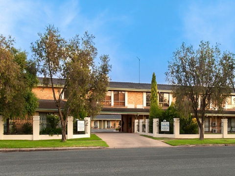 Garden City Motor Inn - Surfers Gold Coast 1