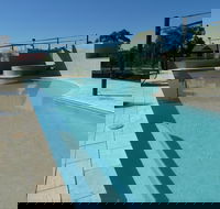 McNevins Logan Park Motel - Surfers Gold Coast