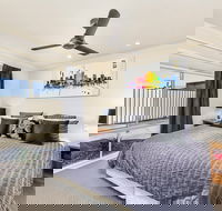 Mount Gambier Apartments - City Fringe Apartment A - Surfers Gold Coast