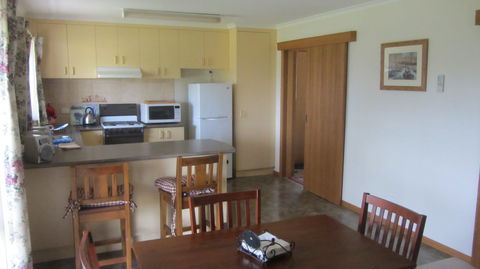 Port Pitstop Cottage - Surfers Gold Coast 2