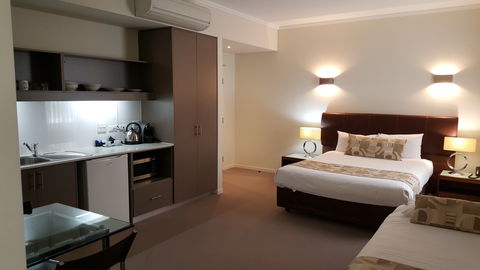 Quality Suites Fremantle - Surfers Gold Coast 2
