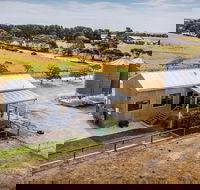 Redwing Farm Barn - Surfers Gold Coast