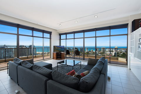 Seascape Penthouse - Surfers Gold Coast 0