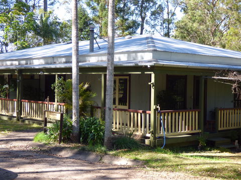Tom And Sues Place - Surfers Gold Coast 0