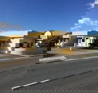 Tower Motor Inn - Surfers Gold Coast