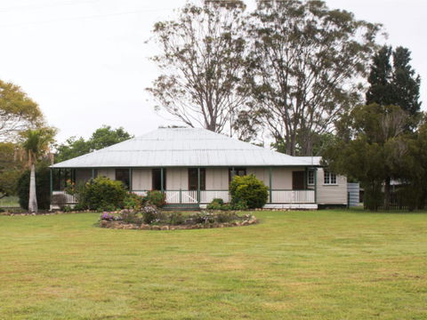 Vineyard Cottage - Surfers Gold Coast 0