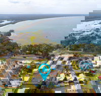 White Sands Deck House - Surfers Gold Coast
