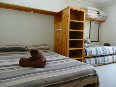 Barina Milpara Lodge - Surfers Gold Coast 2