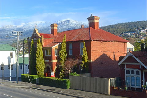 Edinburgh Gallery Bed & Breakfast - Surfers Gold Coast 0