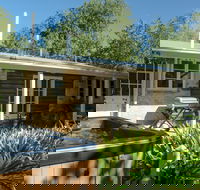 Ford Cottage Bed  Breakfast - Surfers Gold Coast