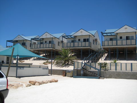 Oceanside Village - Surfers Gold Coast 0