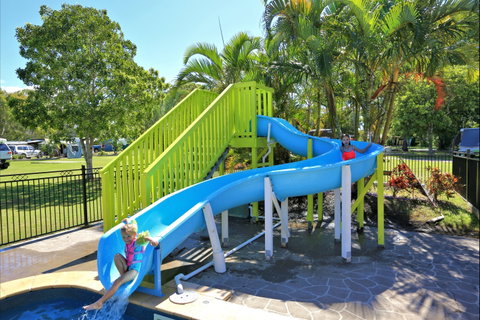 Poona Palms Holiday Park - Surfers Gold Coast 2