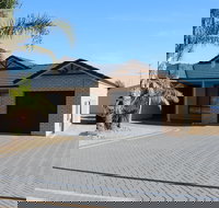 Port Hughes Escape - Surfers Gold Coast