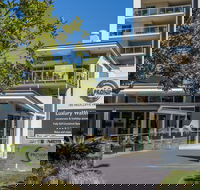 Proximity Waterfront Apartments - Surfers Gold Coast