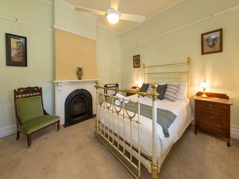 SINKINSON HOUSE - Mount Torrens - Surfers Gold Coast 2