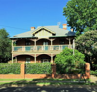 The Abbey Bed and Breakfast - Surfers Gold Coast