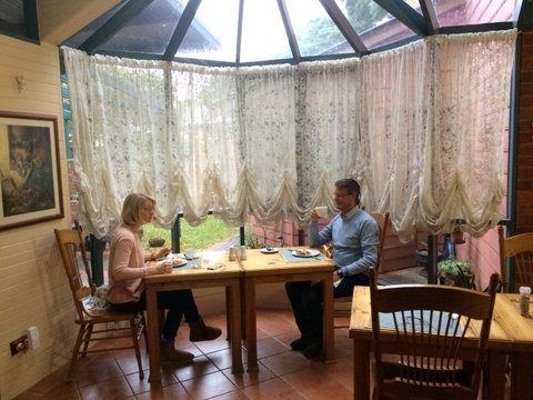 The Abbey Bed And Breakfast - Surfers Gold Coast 2