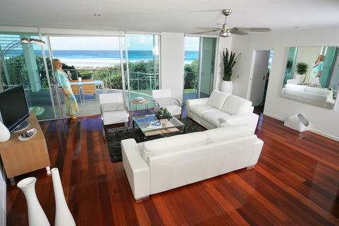 The Beach Cabarita - Surfers Gold Coast 1