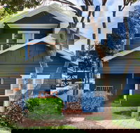 The Blue House at Wombarra Beach - Surfers Gold Coast