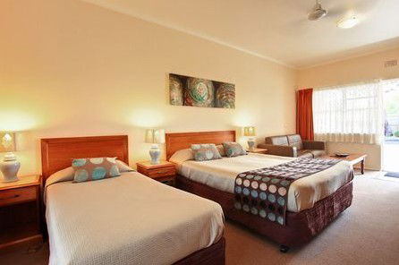 Byron Motor Lodge Motel - Surfers Gold Coast 1