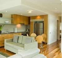 East on Byron - Surfers Gold Coast