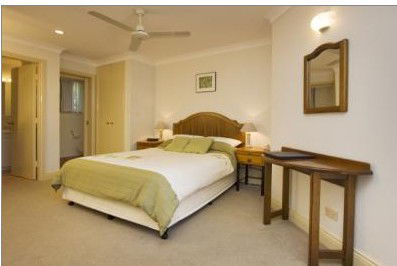 Ruskin House - Surfers Gold Coast 1
