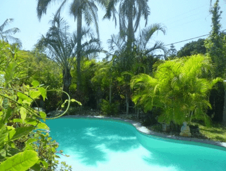 Tallow Beach Motel - Surfers Gold Coast