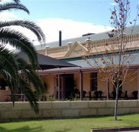 Dongara Hotel Motel - Surfers Gold Coast