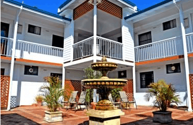 Dolphin Lodge - Surfers Gold Coast 3