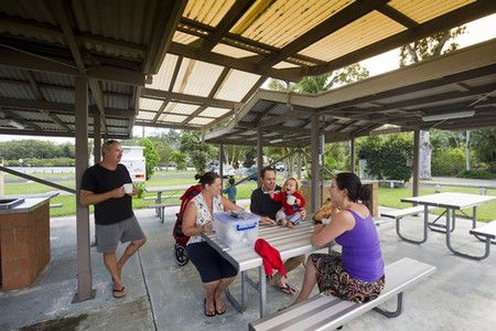 Ferry Reserve Holiday Park - Surfers Gold Coast 3