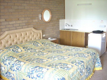 Beachview Motel - Surfers Gold Coast 0