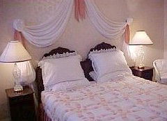 Bowral Cottage Inn - Surfers Gold Coast 3