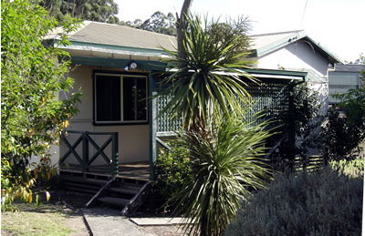Pemberton Backpackers YHA & Budget Cottages - Surfers Gold Coast 3