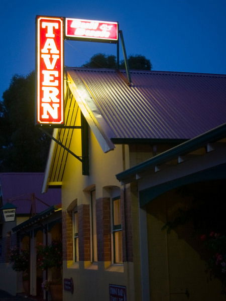 The Bull And Bush Tavern - Surfers Gold Coast 3