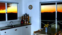 The Sleeping Lady Private Retreat - Surfers Gold Coast 2