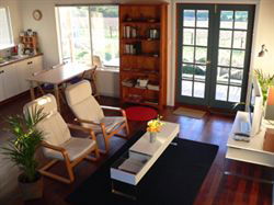 The Sleeping Lady Private Retreat - Surfers Gold Coast 4