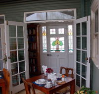 Heritage Cottage Bed And Breakfast - Surfers Gold Coast