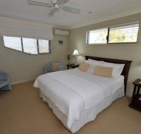 Trigg Retreat Bed And Breakfast - Surfers Gold Coast