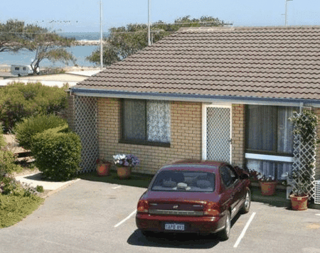 Port Denison Holiday Units - Surfers Gold Coast