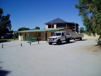Jurien Beachfront Holiday Units - Surfers Gold Coast 5